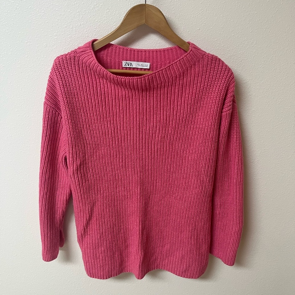 Zara Women's Vibrant Pink Crew Neck Sweater size M